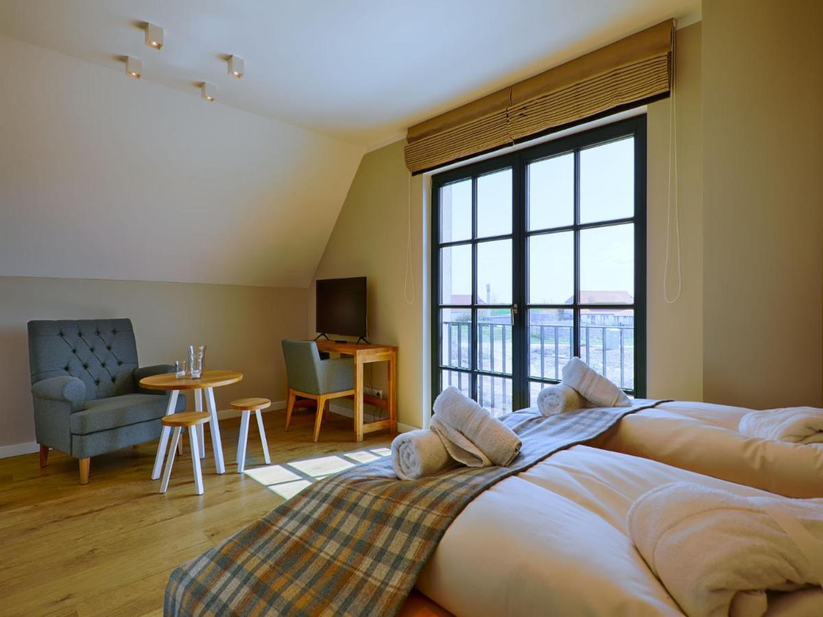 Reetland Am Meer - Premium Reetdachvilla Mit 3 Schlafzimmern, Sauna Und Kamin F23 ดรันส์เคอ ภายนอก รูปภาพ